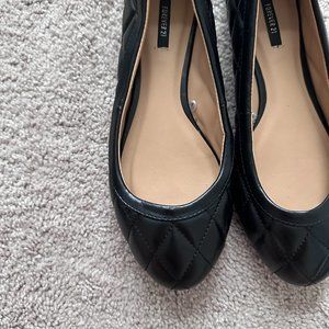 NEW Women's Forever 21 Black Ballet Flats (Size 6)